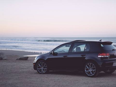 2022 midnight black hatchback