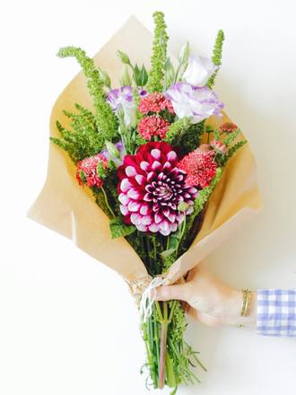 A seasonal bouquet in kraft paper