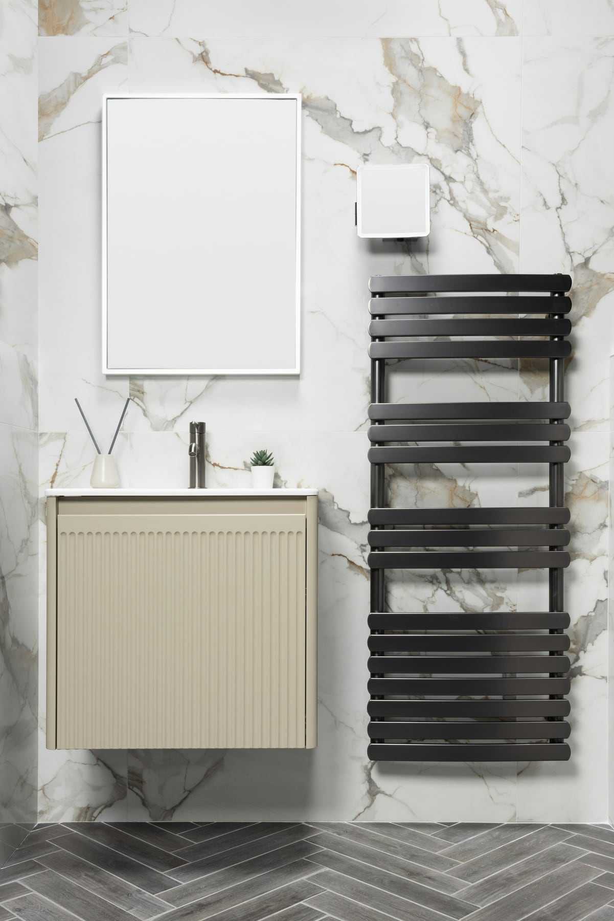 Towel rail and vanity, Walkley